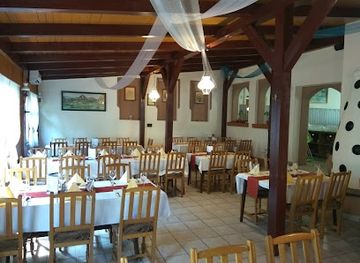 hungary/orseg/restaurant/bognar-etterem