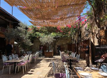 lebanon/byblos/restaurant/edde-yard