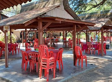 malaysia/west-coast/restaurant/golden-sea-restaurant-morib