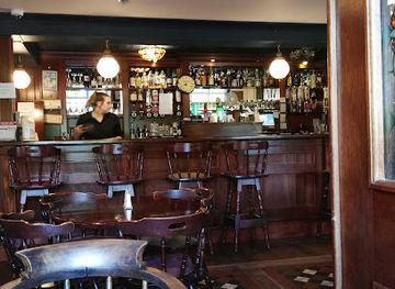 ireland/county-mayo/restaurant/the-lough-inn