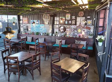 guatemala/quetzaltenango-xela/restaurant/boxpark-xela