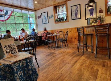 massachusetts/berkshires/restaurant/main-street-cafe