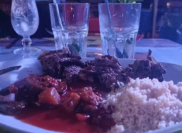 mayotte/dembeni/restaurant/taxi-brousse