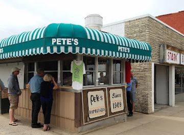 iowa/effigy-mounds-national-monument/restaurant/pete-s-hamburger-stand