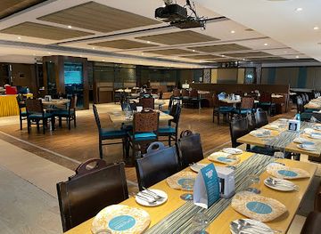 india/hyderabad/banjara-hills/restaurant/a-la-liberty