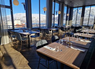 norway/troms/restaurant/de-tre-nonner-sky-bar-restaurant