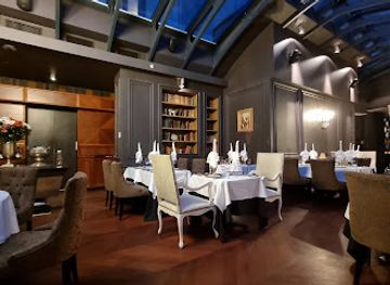 estonia/tallinn-old-town/restaurant/restaurant-tchaikovsky