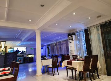 cameroon/yaounde/restaurant/super-market-and-restaurant-mahima