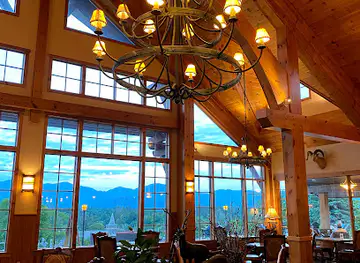 The Great Room & Mackenzie Restaurant