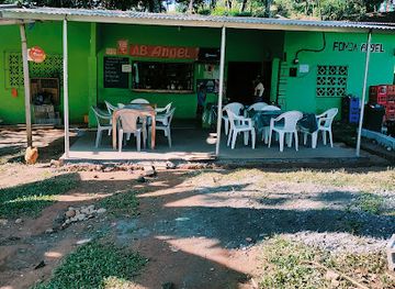panama/ngabe-bugle-comarca/restaurant/restaurante-angel