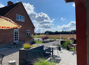 denmark/mols-bjerge/restaurant/stenbakhus-mad-pa-mols