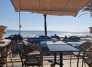 lebanon/tyre/restaurant/hartaaji