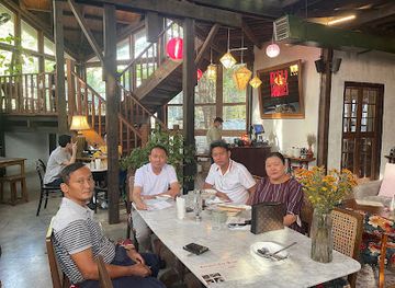 myanmar-burma/central-myanmar/restaurant/rangoon-tea-house-golden-valley
