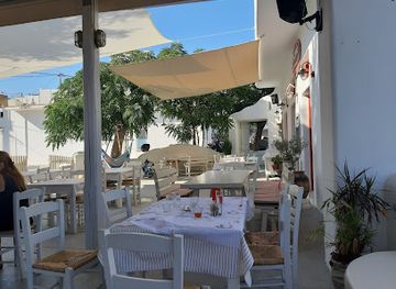 greece/naxos/restaurant/platia-galini-naxos