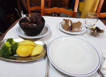 portugal/serra-da-lousa/restaurant/churrasqueira-borges