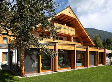 slovenia/kranjska-gora/restaurant/hotel-restaurant-lipa