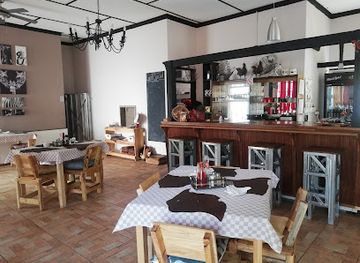 namibia/otjozondjupa/restaurant/rooi-koppie-bistro