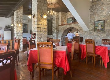 albania/tomorr-mountain/restaurant/restaurant-wildor-cheftoska-halalfood