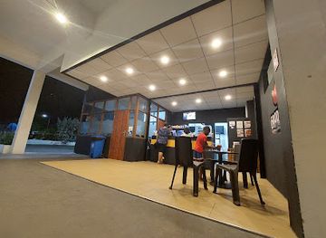 suriname/brokopondo-district/restaurant/foodhub-suriname