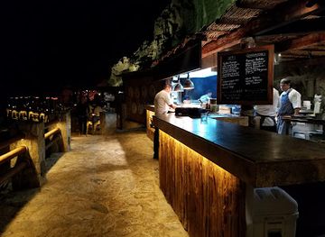 mexico/gulf-coast/restaurant/el-farallon