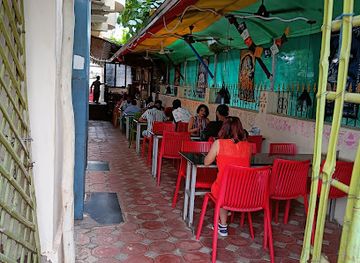 india/hampi/restaurant/hampi-paradise-restaurant