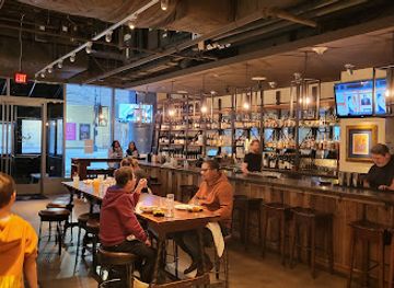 north-carolina/charlotte/restaurant/rooster-s-wood-fired-kitchen-uptown