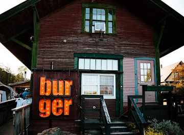 vermont/camel-s-hump-state-park/restaurant/worthy-burger