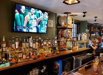 massachusetts/new-bedford/restaurant/quahog-republic-whaler-s-tavern