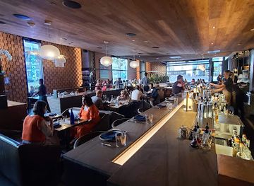 california/hollywood/sunset-strip/restaurant/tesse-restaurant