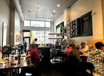 michigan/detroit/downtown-detroit/restaurant/la-lanterna