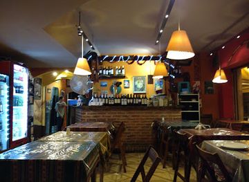 argentina/mar-del-plata/los-troncos/restaurant/parrilla-huija