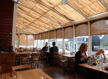 iceland/northeastern-region/restaurant/bautinn-restaurant