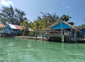 honduras/bay-islands/restaurant/good-island-tastes-restaurant