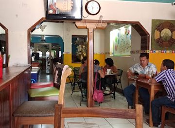 nicaragua/rivas/restaurant/la-rayuela