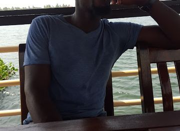 ghana/ada-foah/restaurant/gucci-pup