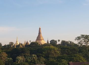 myanmar-burma/kyaiktiyo-pagoda/restaurant/aung-thu-kha-traditional-myanmar-food-house