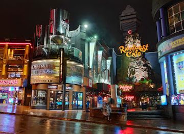 canada/niagara-falls/clifton-hill/restaurant/massimo-s-italian-fallsview-restaurant