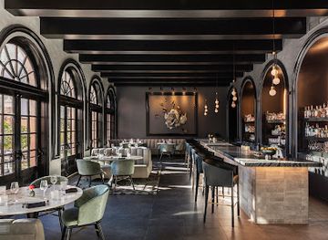 south-carolina/charleston/restaurant/iron-rose