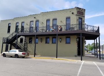 illinois/little-egypt/restaurant/the-frenchman-s-widow