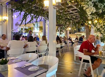 cyprus/fig-tree-bay/restaurant/hippocampus-lounge-restaurant