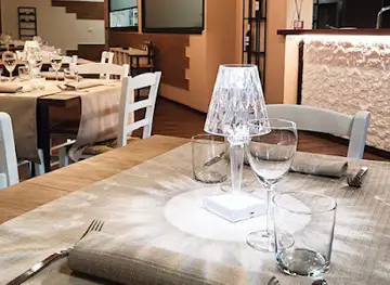 Ristorante italiano Trattoria 32 posti