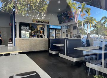 australia/northern-queensland/restaurant/strand-souvlaki-bar