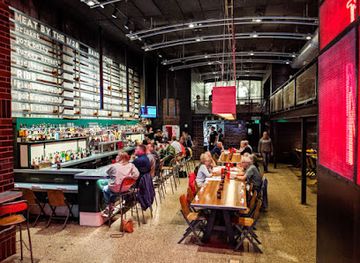 ohio/cleveland/restaurant/mabel-s-bbq