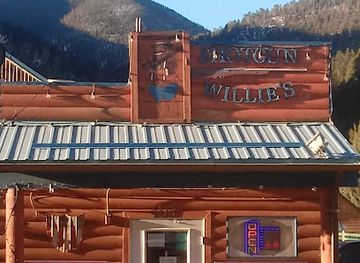 new-mexico/sangre-de-cristo-mountains/restaurant/shotgun-willie-s