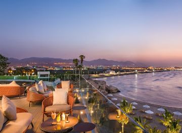 oman/al-hajar-al-gharbi/restaurant/the-edge