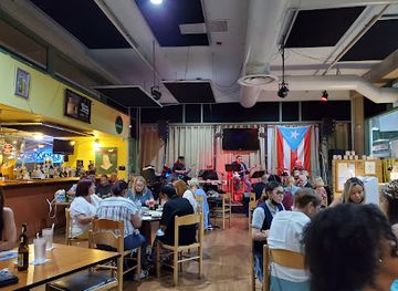 puerto-rico/bayamon/restaurant/dona-ana