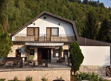 bosnia-and-herzegovina/trebevic-mountain/restaurant/restoran-bob-exclusive