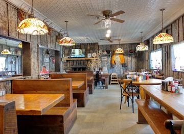 arkansas/ozark-national-forest/restaurant/granny-s-kitchen