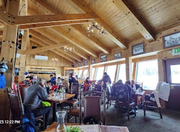 washington/olympic-national-park/restaurant/summit-house-restaurant