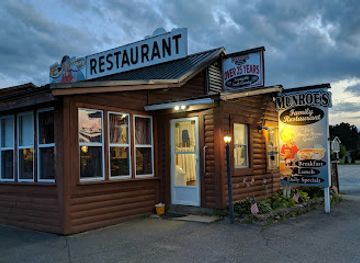 new-hampshire/white-mountains-national-forest/restaurant/munroe-s-family-restaurant
